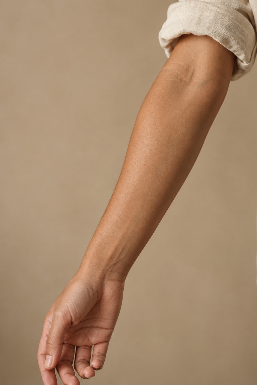 Basic preview of a botanical tattoo on a synthetic adult forearm